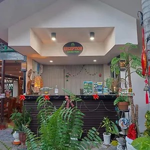 ** Gasthof Adrianas Place Boutique Philippinen
